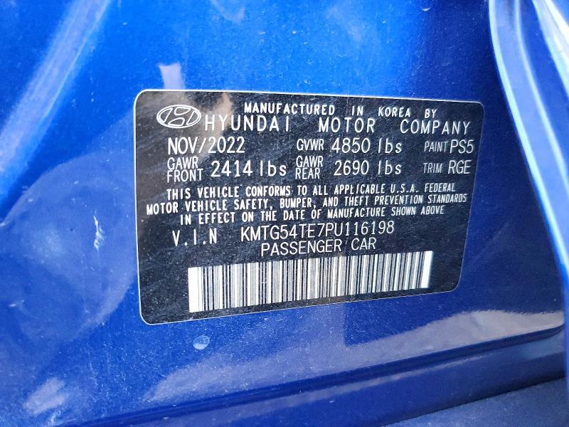 2023 Genesis G70 3.3t Standard