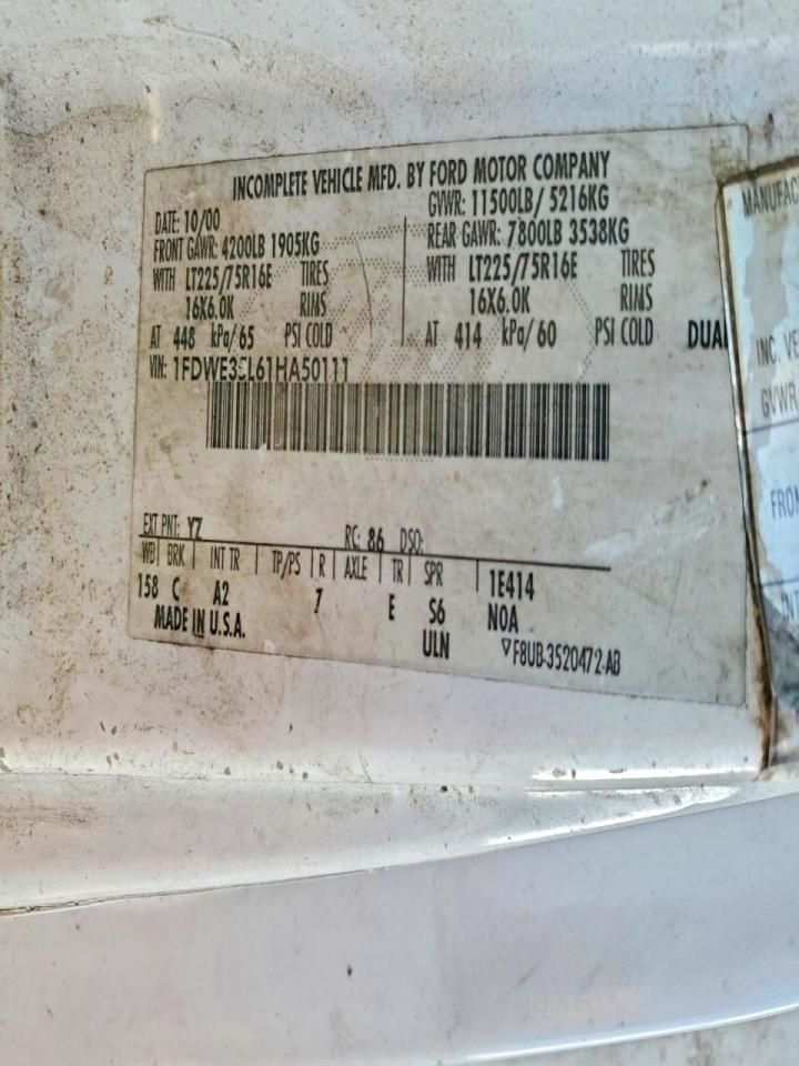 2001 Ford E350 BOX Truck