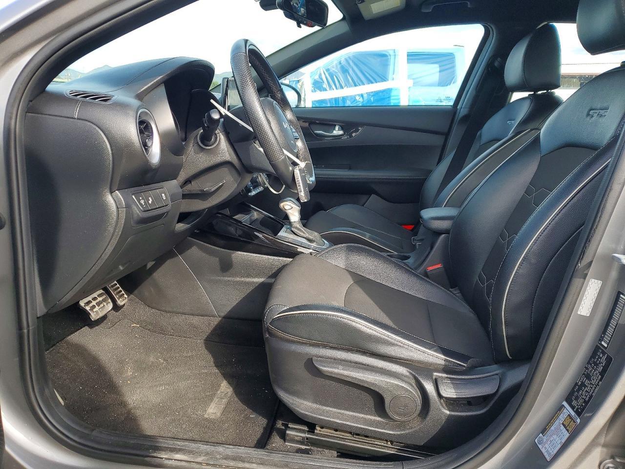 2023 KIA Forte gt Line