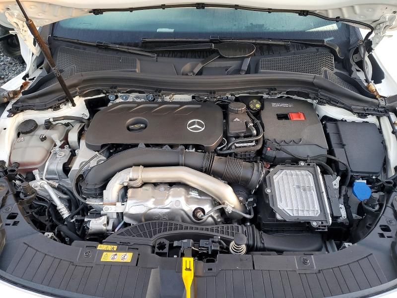 2025 Mercedes-Benz Gla 250