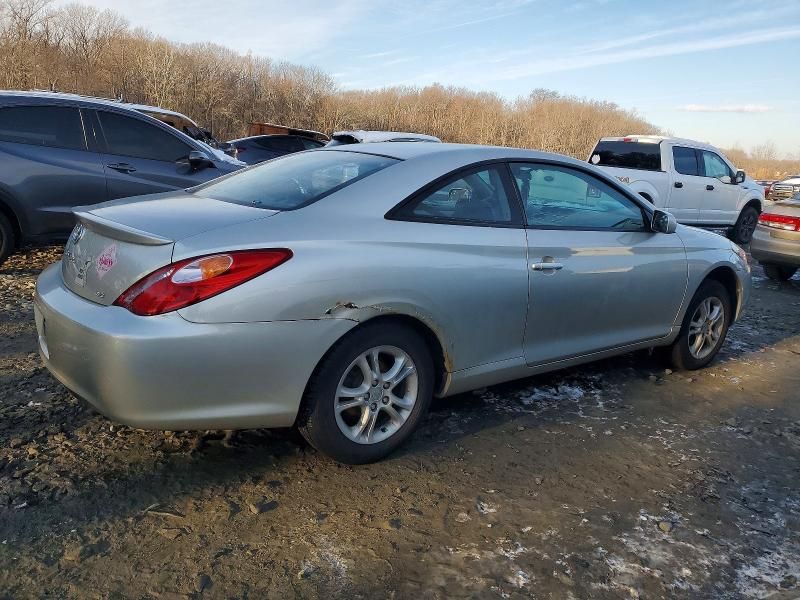 2004 Toyota Camry Solara se