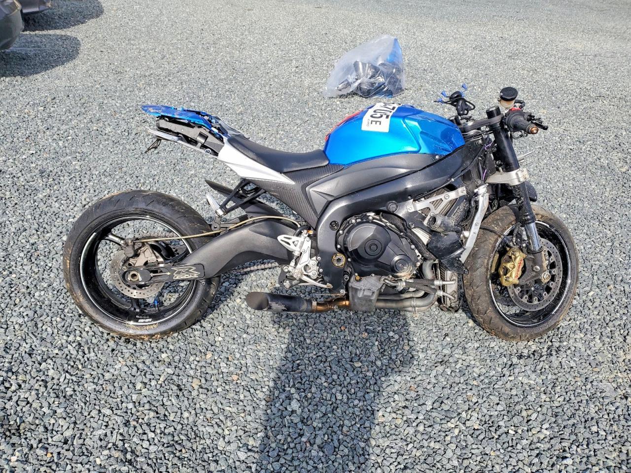 2011 Suzuki GSX-R1000