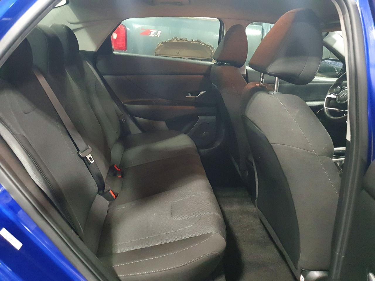 2021 Hyundai Elantra se