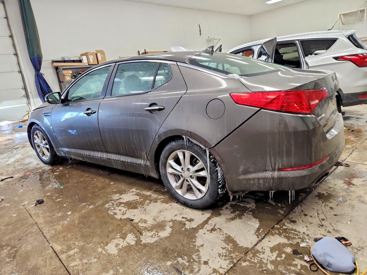 2013 KIA Optima lx