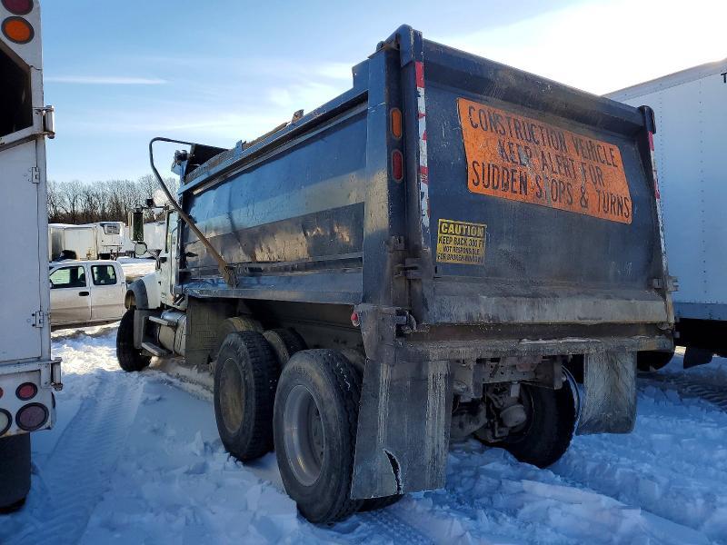 2015 Mack GU (GRANITE)