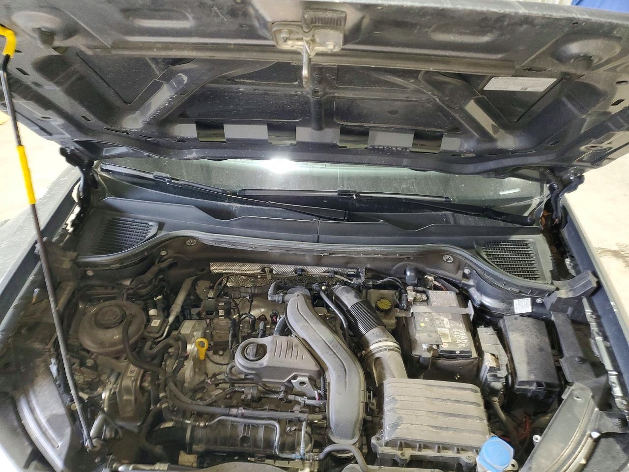 2024 Volkswagen Taos s