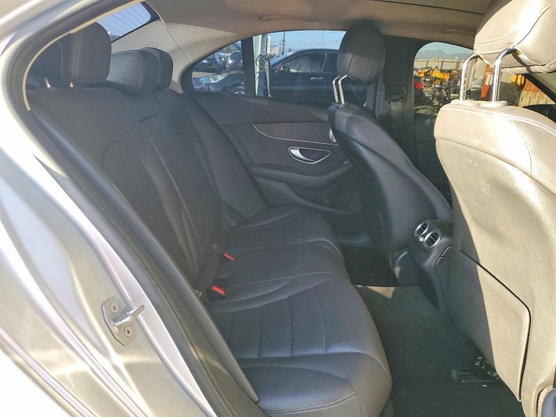 2021 Mercedes-Benz C300