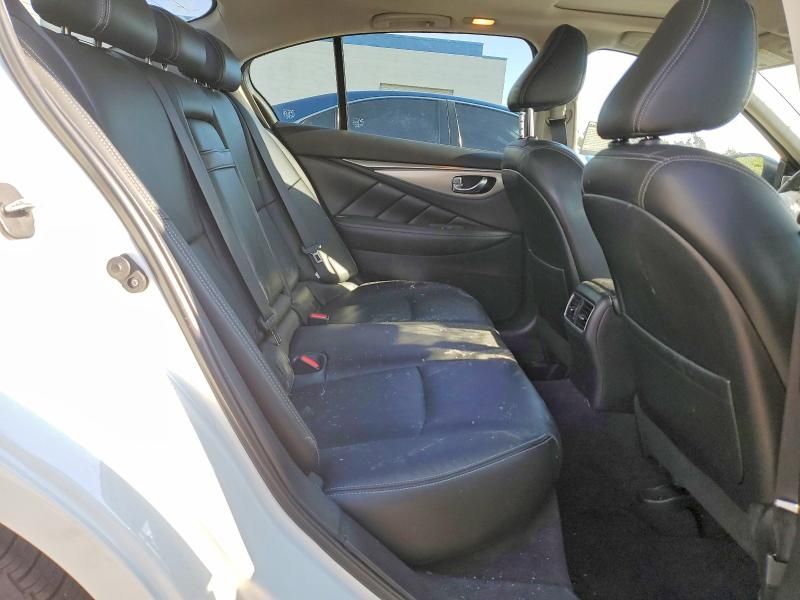 2021 Infiniti Q50 Luxe