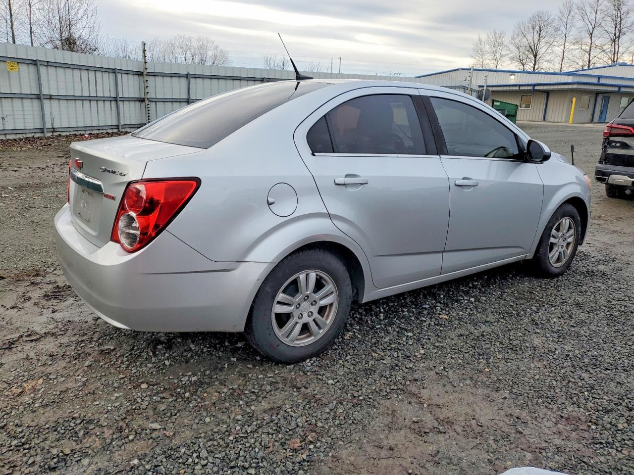 2013 Chevrolet Sonic lt