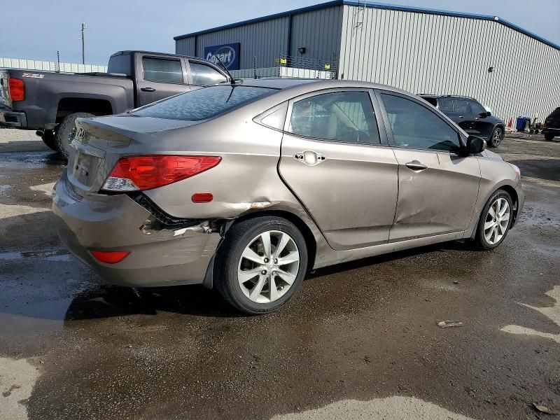 2013 Hyundai Accent gls