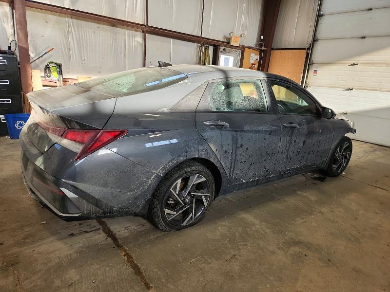 2025 Hyundai Elantra Preferred 4D