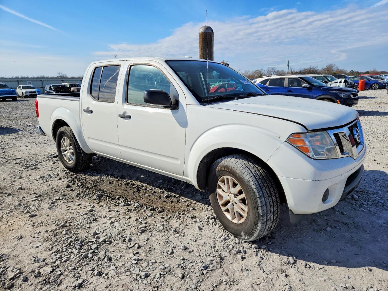2015 Nissan Frontier s