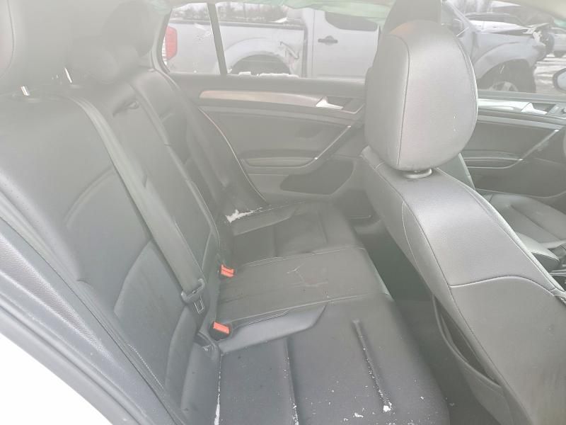 2021 Volkswagen Golf