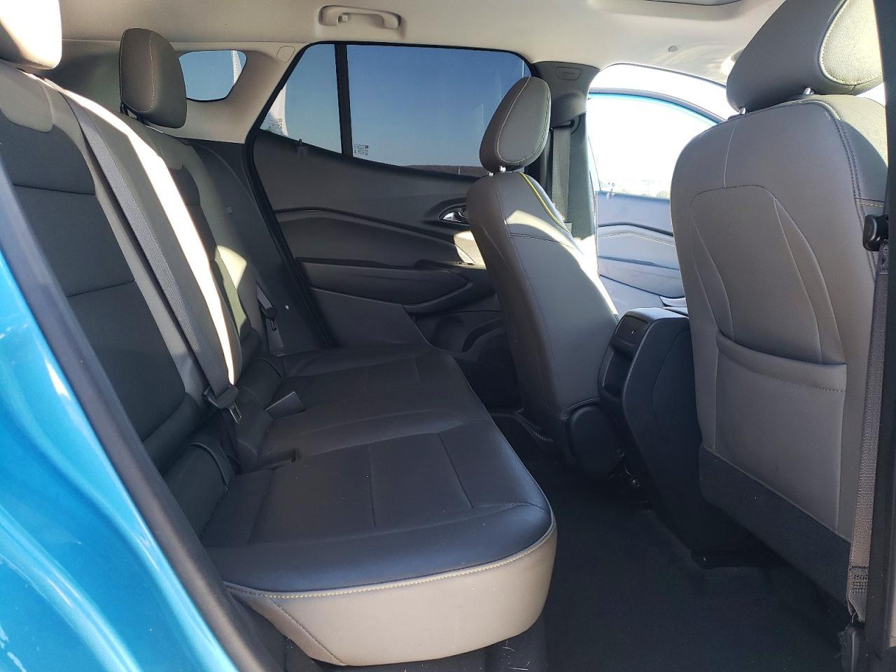 2025 Chevrolet Trax Active