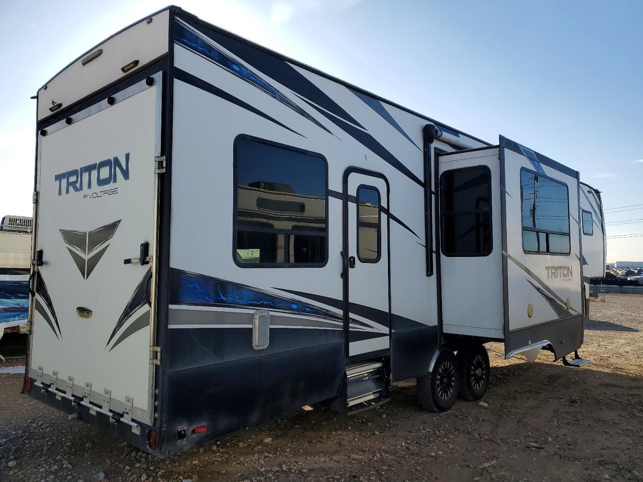 2018 Keystone Triton Camper