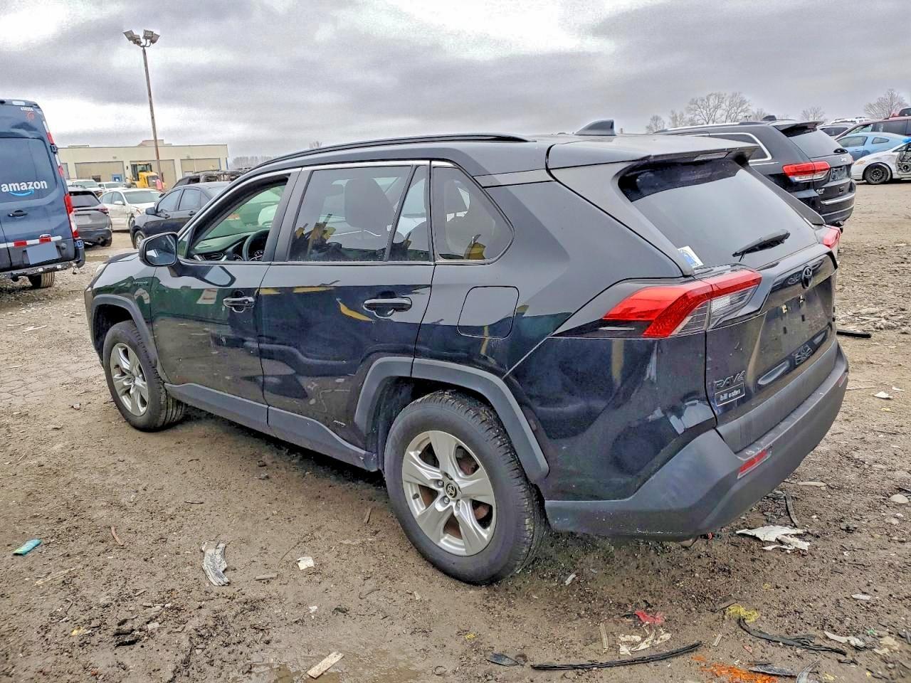 2021 Toyota Rav4 le