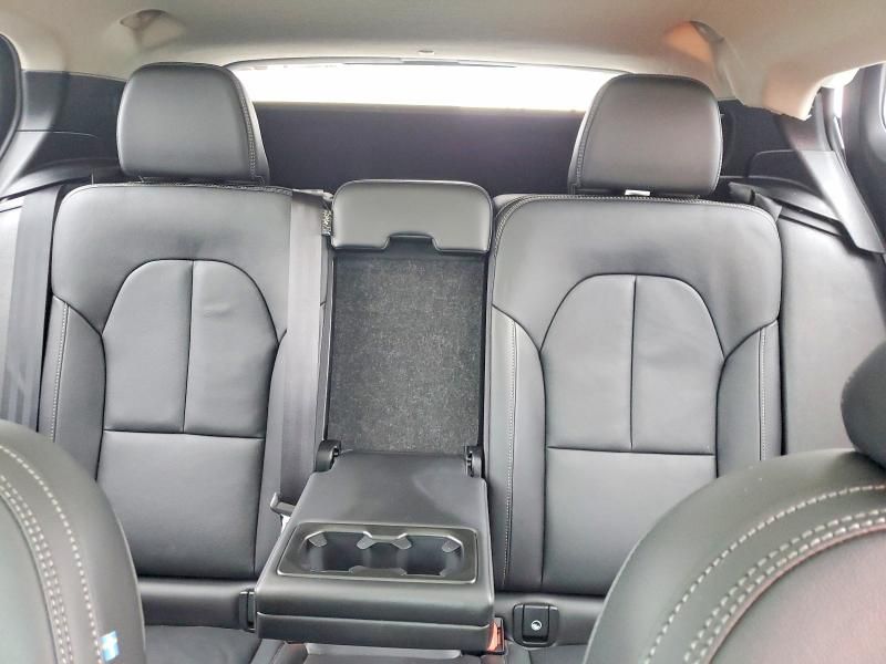 2024 Volvo Xc40 Plus