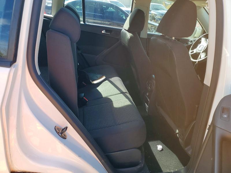 2011 Volkswagen Tiguan s