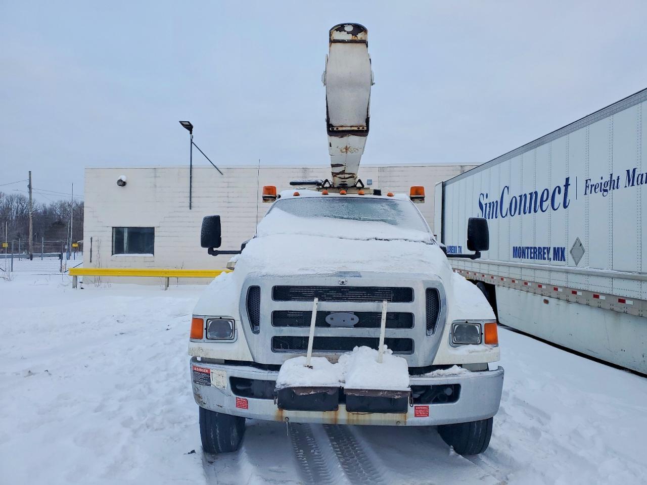 2011 Ford F750 Super Duty Bucket Truck