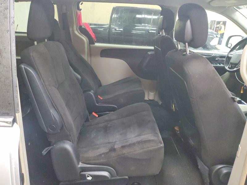 2011 Chrysler Town & Country Touring