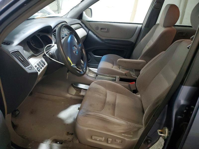 2002 Toyota Highlander Base