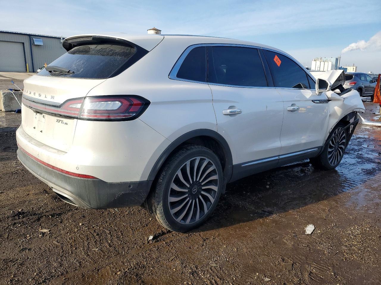 2019 Lincoln Nautilus Black Label
