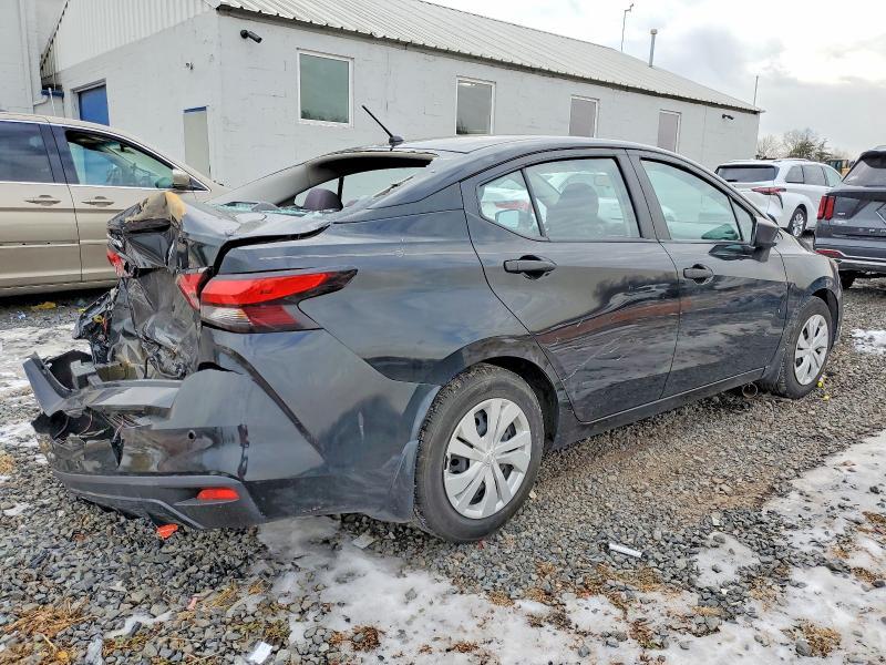 2021 Nissan Versa s