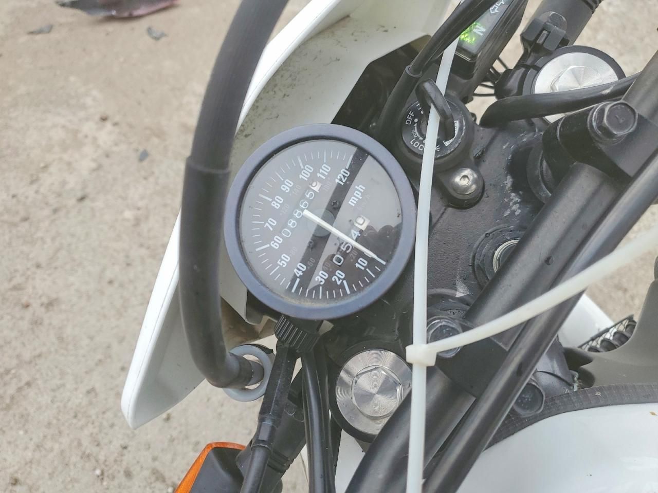 2023 Suzuki DR650 SE