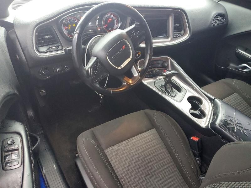 2021 Dodge Challenger sxt