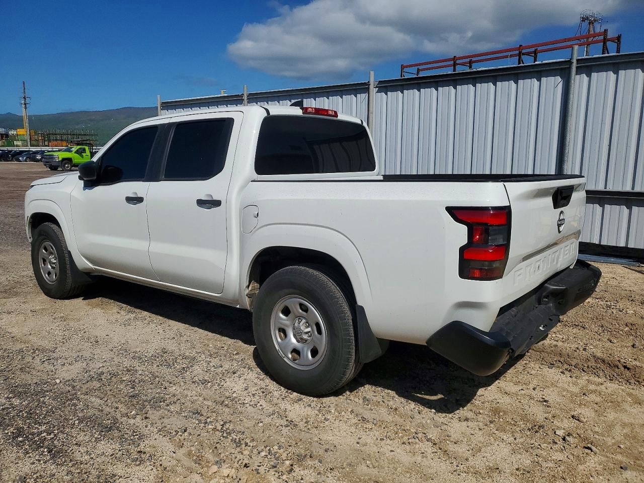 2023 Nissan Frontier s