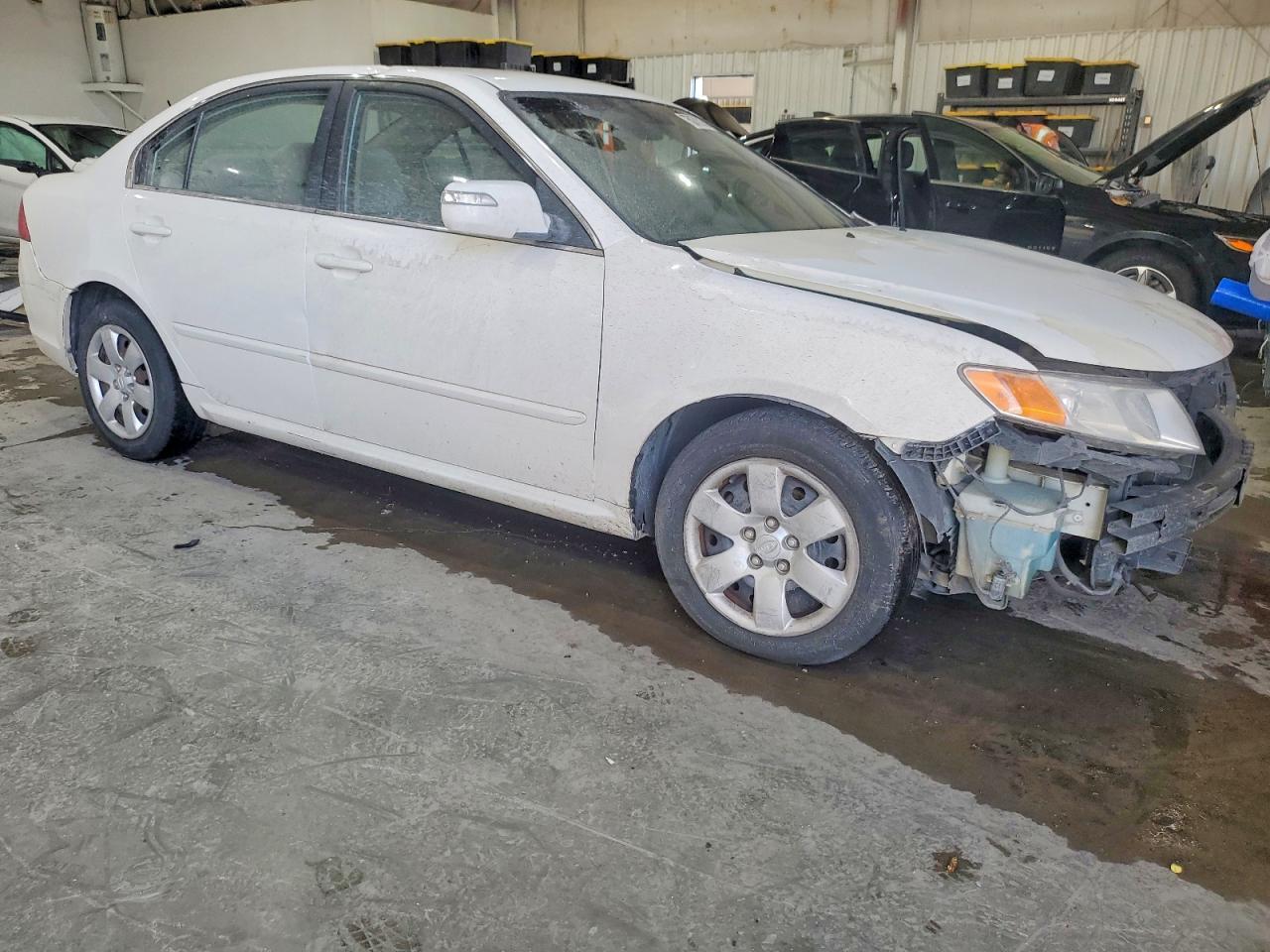 2010 KIA Optima lx