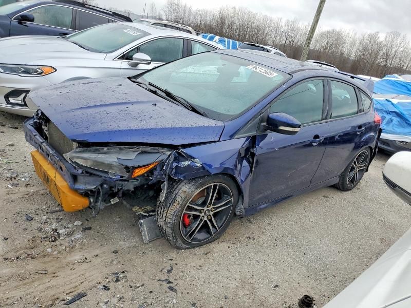 2016 Ford Focus st