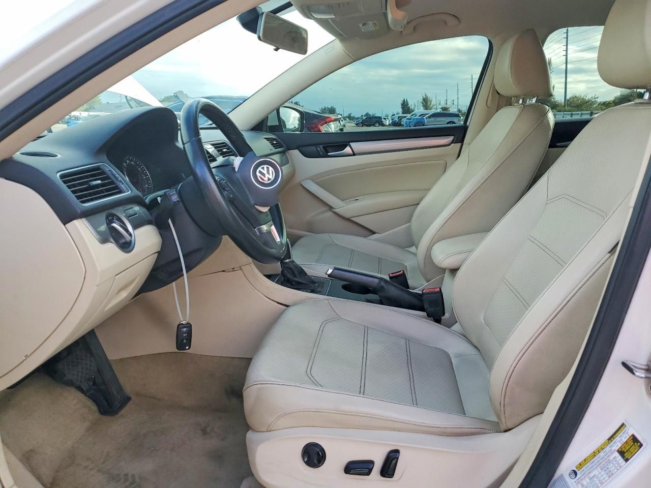 2015 Volkswagen Passat s