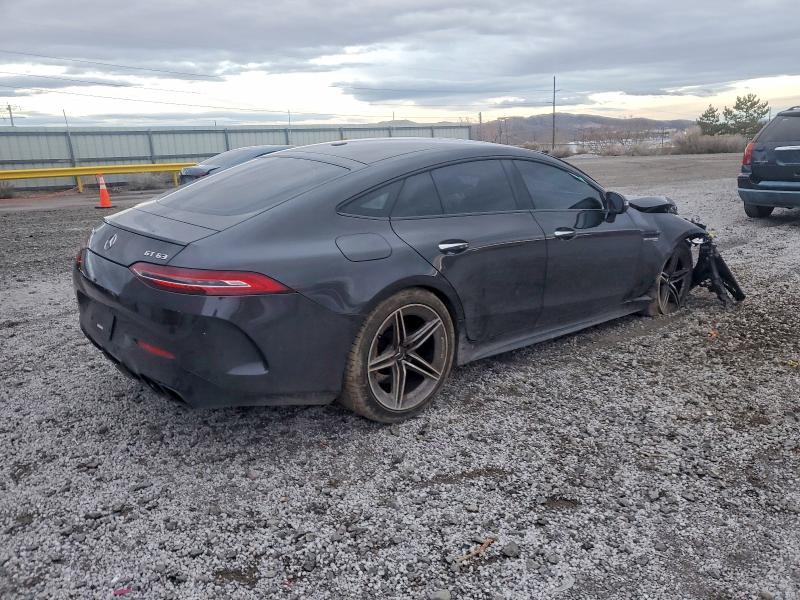 2019 Mercedes-Benz Amg gt 63