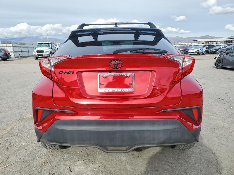 2021 Toyota C-hr xle