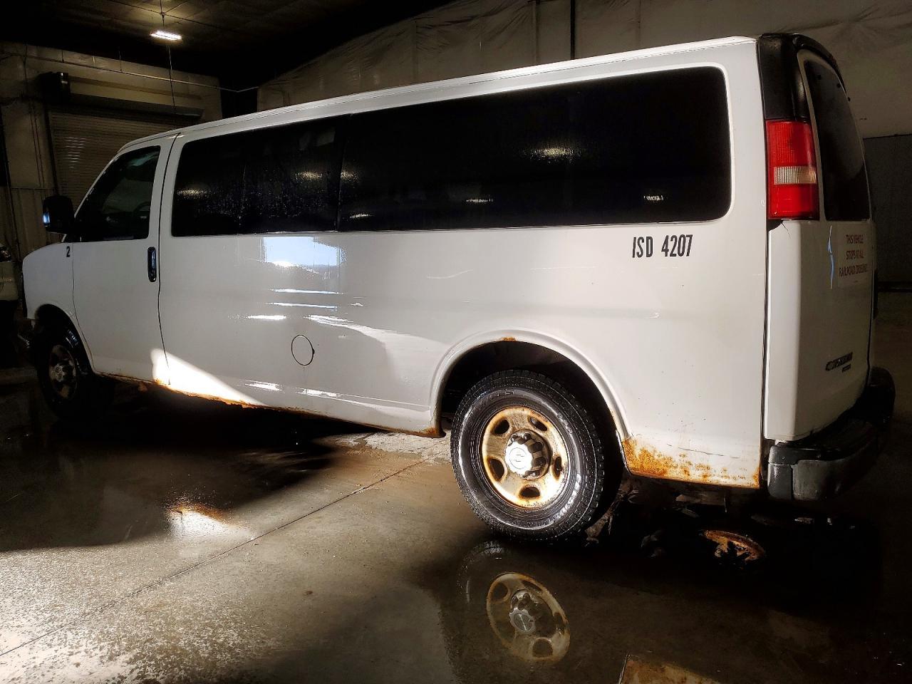 2013 Chevrolet Express G3500 LS