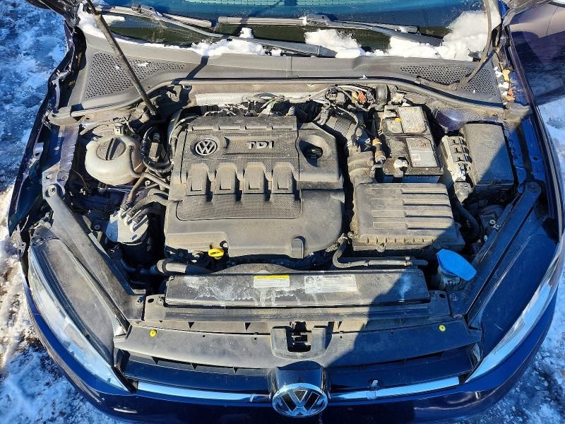 2015 Volkswagen Golf Sportwagen tdi s