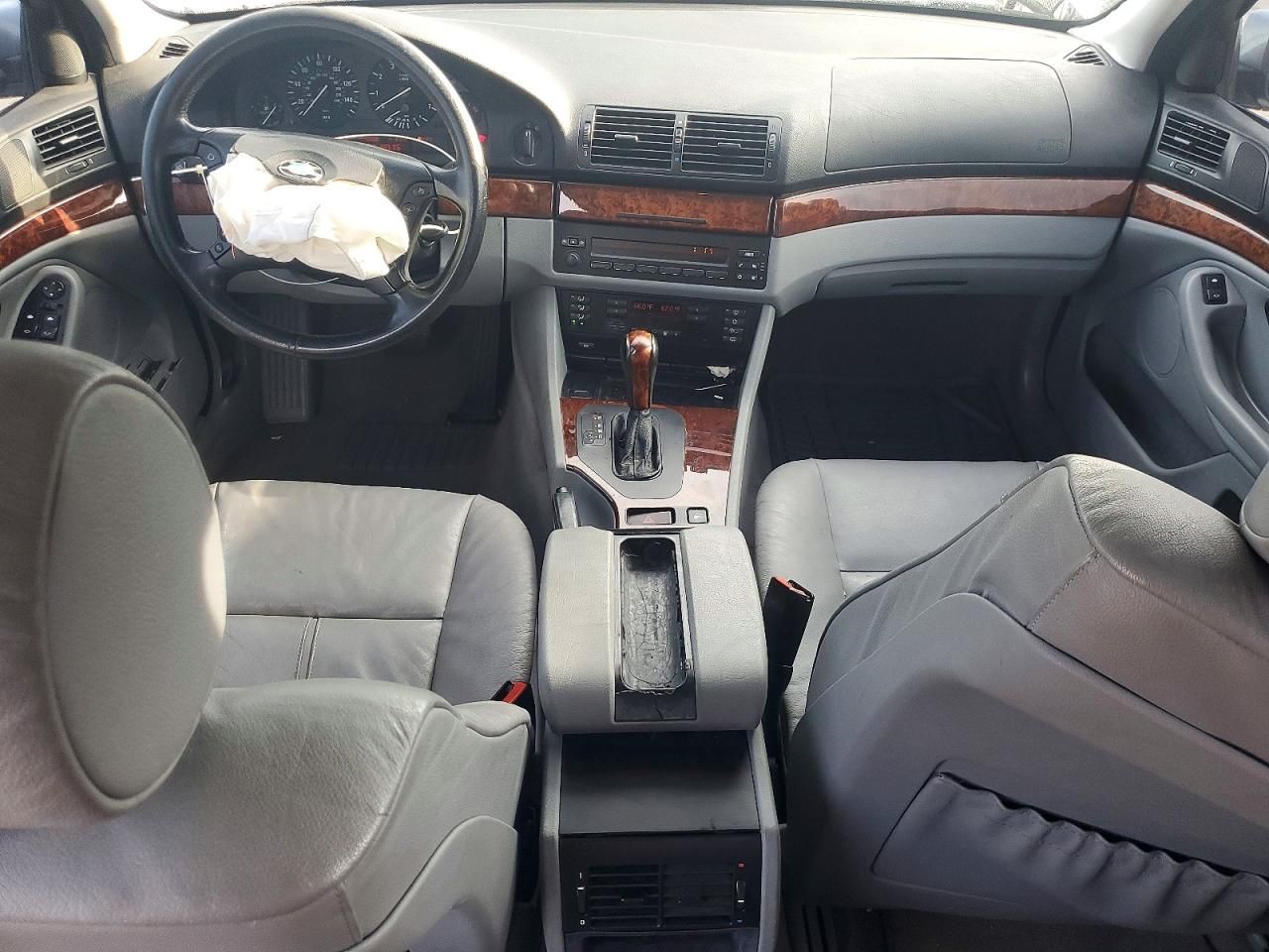 2003 BMW 530 i Automatic