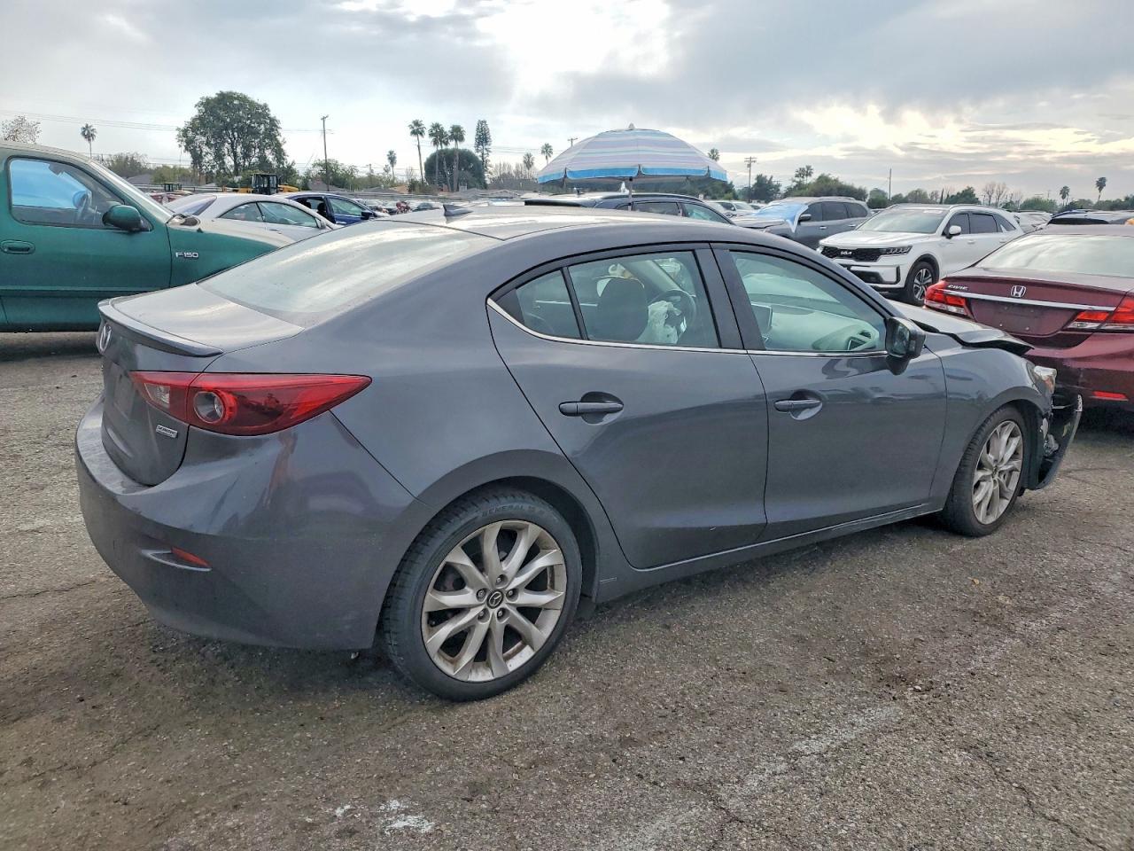 2014 Mazda 3 Touring