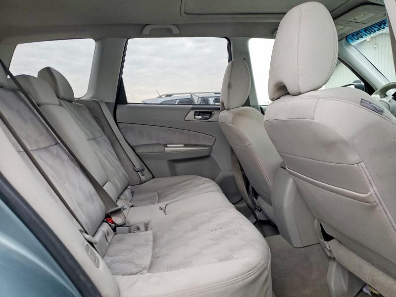2010 Subaru Forester 2.5x Premium