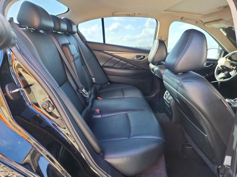 2017 Infiniti Q50 Premium