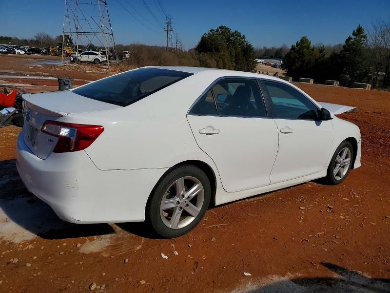 2013 Toyota Camry l