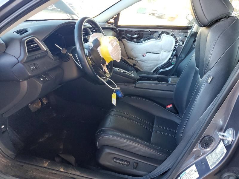 2022 Honda Insight Touring