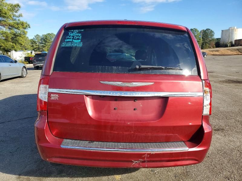 2015 Chrysler Town & Country Touring