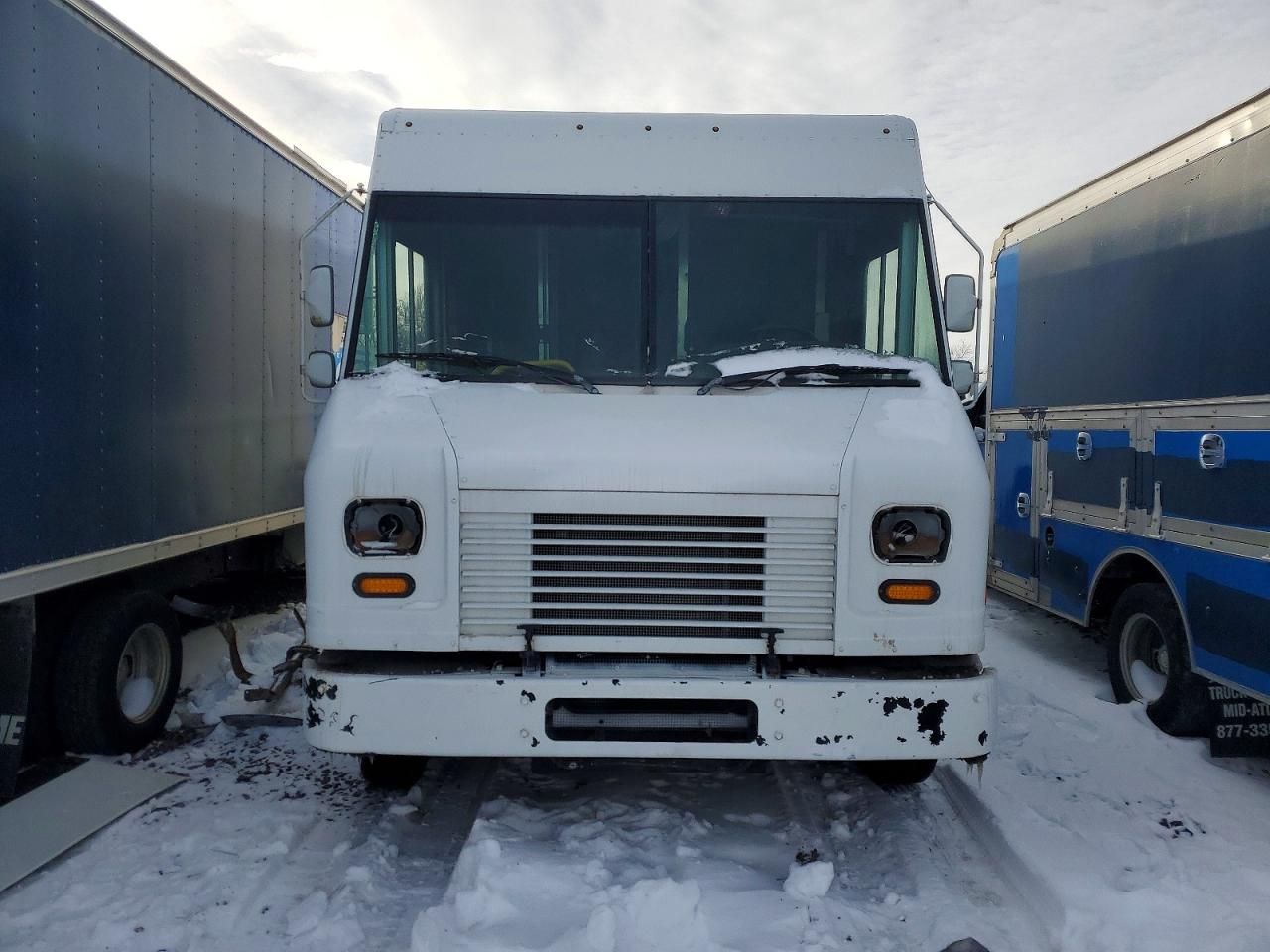 2013 Ford F59 Delivery Truck