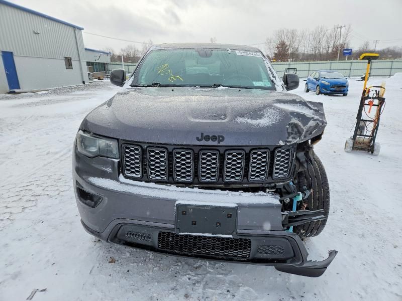 2017 Jeep Grand Cherokee Laredo