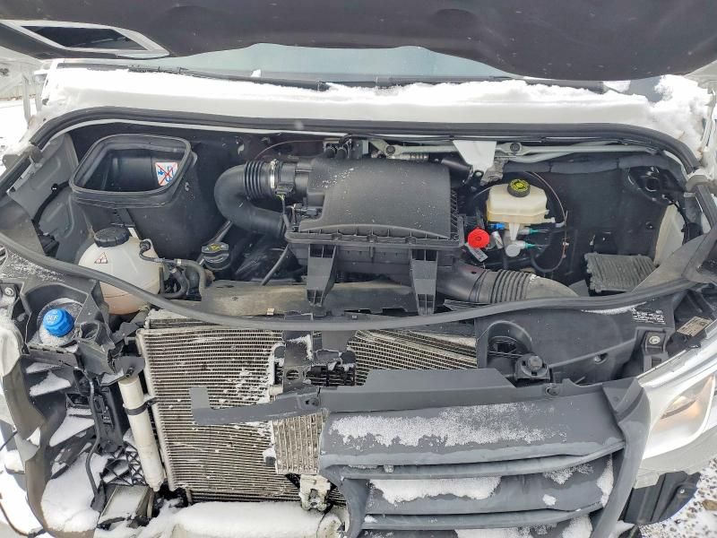 2022 Mercedes-Benz Sprinter 2500