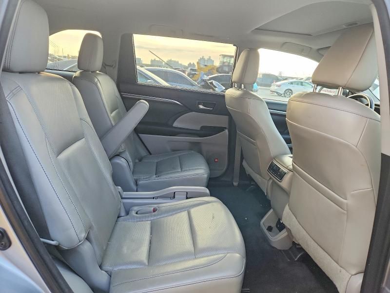 2015 Toyota Highlander Limited