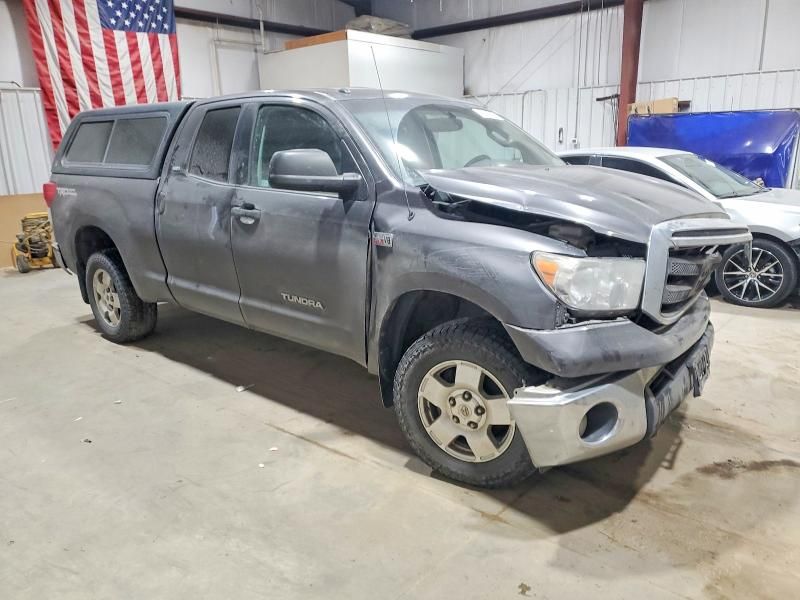 2012 Toyota Tundra Double cab SR5