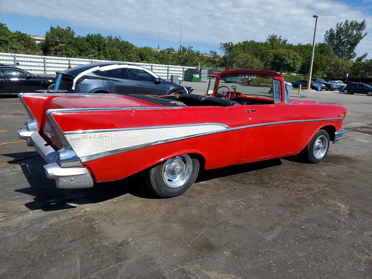 1957 Chevrolet 2D